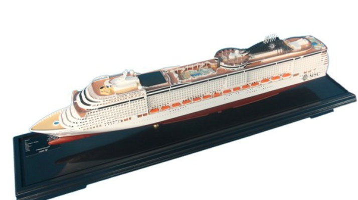地中海輝煌號游船模型，郵輪模型，3打印豪華郵船